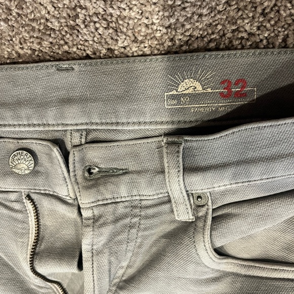 Men’s 32x32 Faherty Gray Jeans - Picture 4 of 4